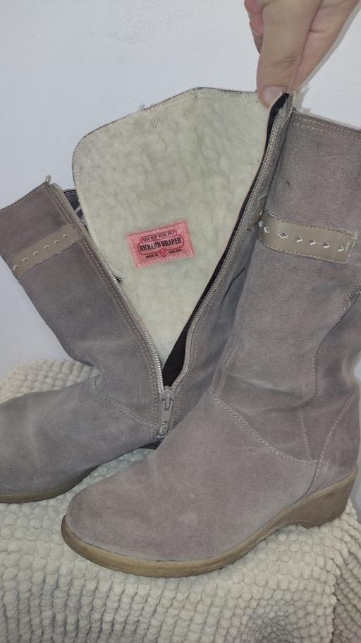 Buy & Sell Uxbridge Hillingdon - Photos for Richard Draper of England Pure Wool Pile