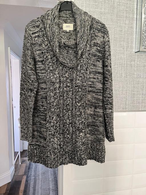 Buy & Sell Woodsetton Dudley - Photos for Jumper size 16