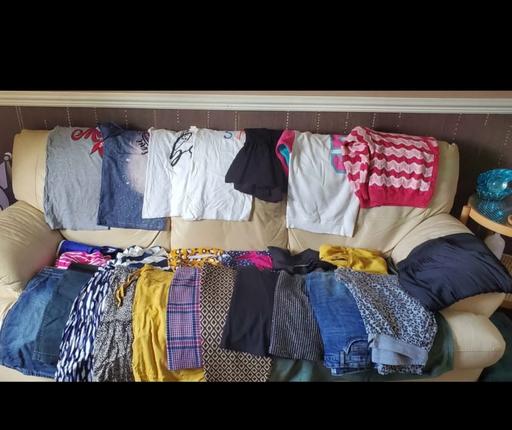 Buy & Sell Longley Sheffield - Photos for LAST TIME REDUCED Ladies clothes bundle