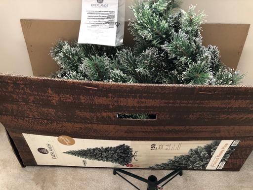 Buy & Sell Queensferry Flintshire - Wales - Photos for Christmas tree