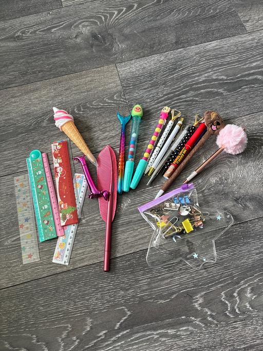 Buy & Sell Woodsetton Dudley - Photos for Kids bag of stationary