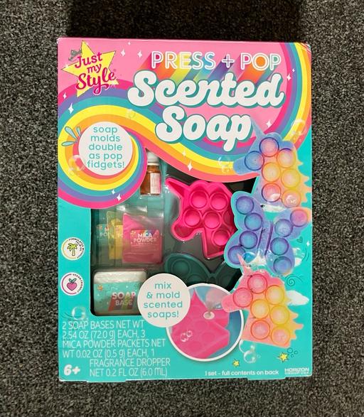 Buy & Sell Mansfield Town Centre Mansfield - Photos for Pop fidget scented soap maker set (new)