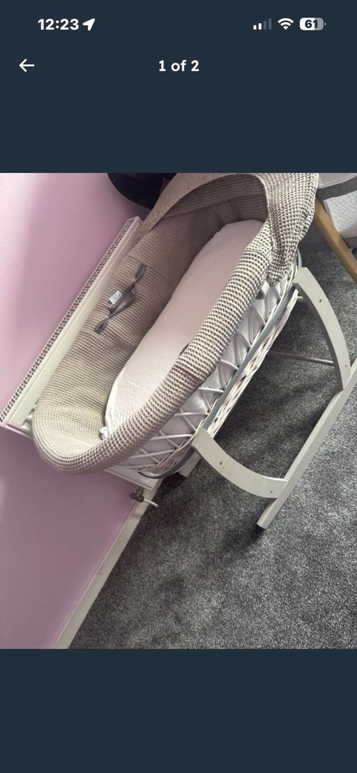 Buy & Sell Barns of Claverhouse Dundee - Photos for Gray mosses basket with stand