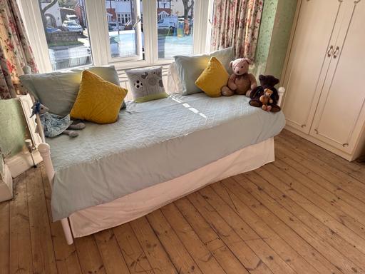 Buy & Sell Anslow East Staffordshire - Photos for Day / Guest Bed