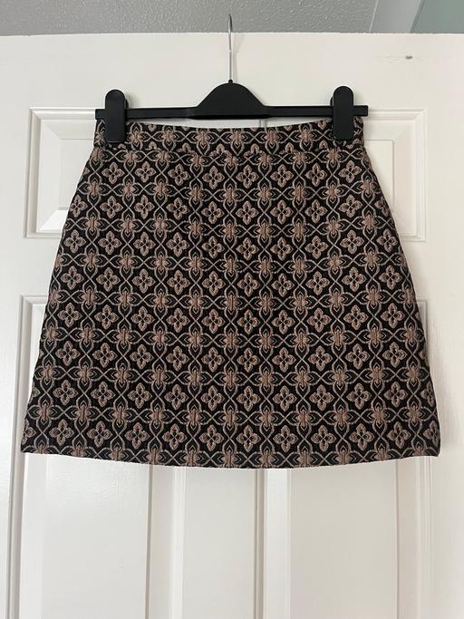 Buy & Sell Eaglescliffe Stockton-on-Tees - Photos for M&S Xmas Skirt Size 8