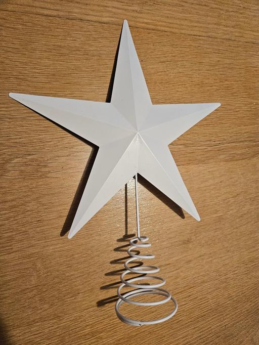 Buy & Sell Weston Point Halton - Photos for White star metal Christmas tree topper