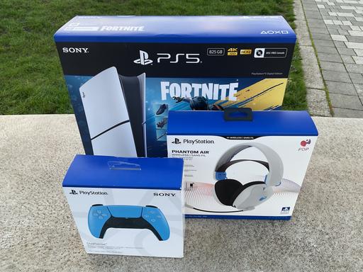 Buy & Sell Rainham Medway - Kent - Photos for PS5®825GB DIGITAL SLIM Edt. CONSOLE BUNDLE