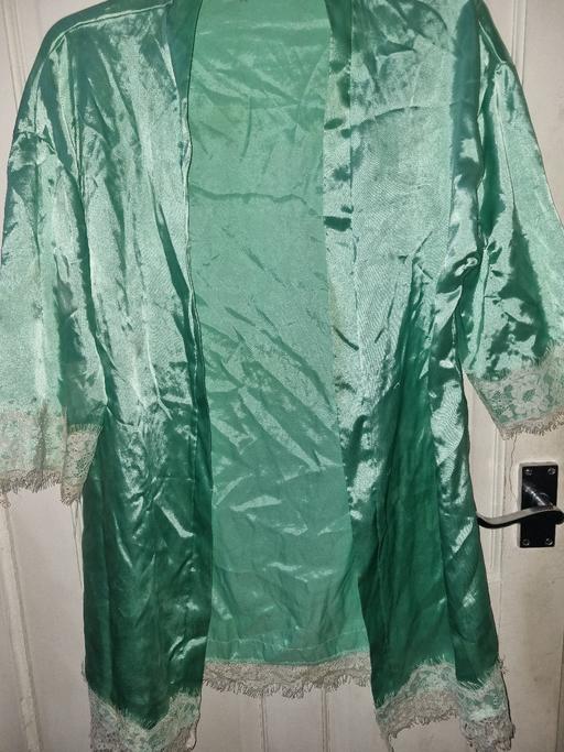 Buy & Sell Bournville Birmingham - Photos for Green Silky Gown Small