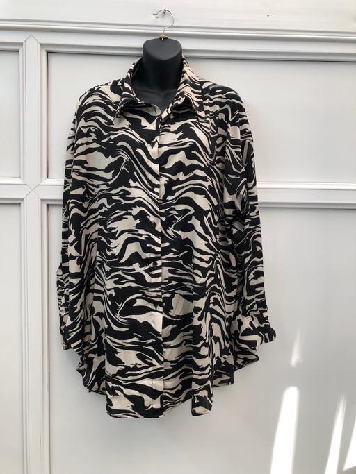 Buy & Sell Cradley Heath Sandwell - Photos for (Size M/ 18ish) SHIRT