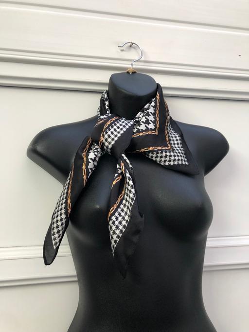 Buy & Sell Cradley Heath Sandwell - Photos for Scarf