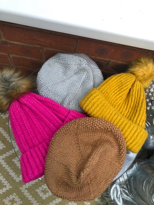 Buy & Sell Cradley Heath Sandwell - Photos for 4X ladies hats