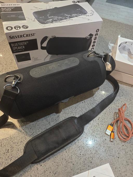 Buy & Sell Stourbridge South Staffordshire - Photos for Silver Crest Bluetooth Speaker