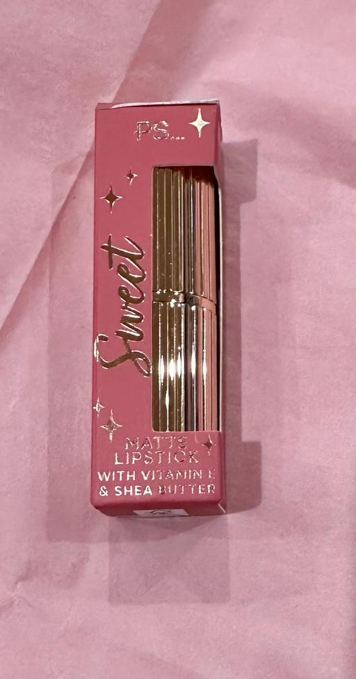 Buy & Sell Shirley Solihull - Photos for Brand new lipstick 💄