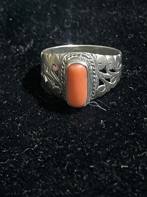 Buy & Sell Enfield Wash Enfield - Photos for Coral silver ring