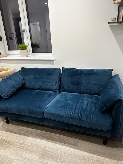 Buy & Sell Croydon Croydon - Photos for Navy sofa ALMOST NEW
