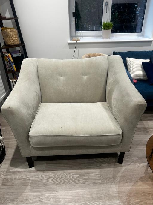 Buy & Sell Thornton Heath Croydon - Photos for Love seat