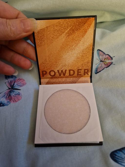 Buy & Sell Ramsgate Thanet - Photos for bn Avon pressed powder fair