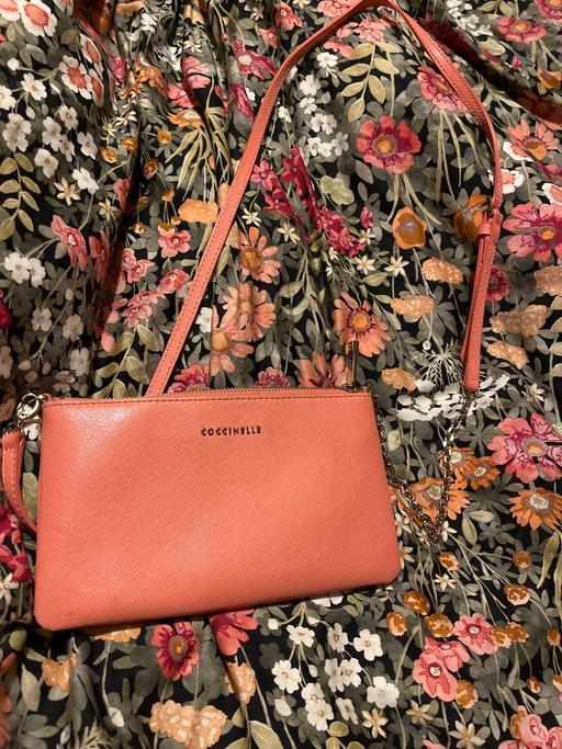 Buy & Sell Herne Hill South East London - Photos for Coccinelle TEBE Cross Body Bag Coral Pink