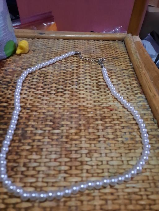 Buy & Sell Woodside South East London - Photos for Lady's Necklace