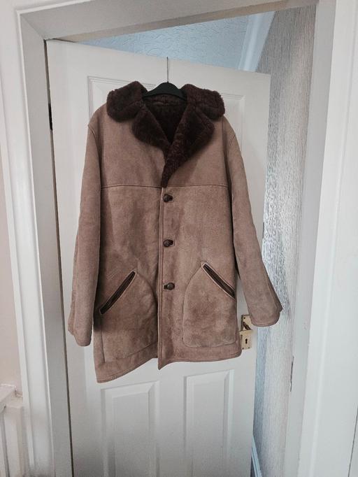 Buy & Sell Newton Doncaster - Photos for Mens real sheepskin coat, size 38..NEW