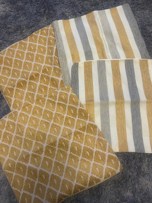 Buy & Sell Dovecot Knowsley - Photos for 4 x cushion covers. Used. Like new