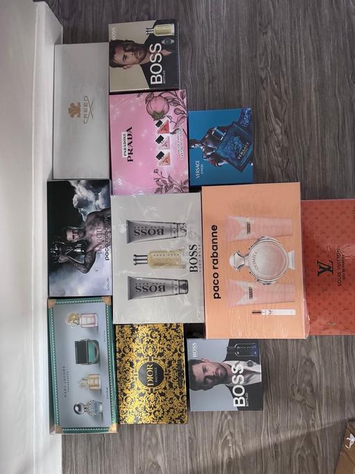 Buy & Sell Acocks Green Birmingham - Photos for Perfumes and gift set