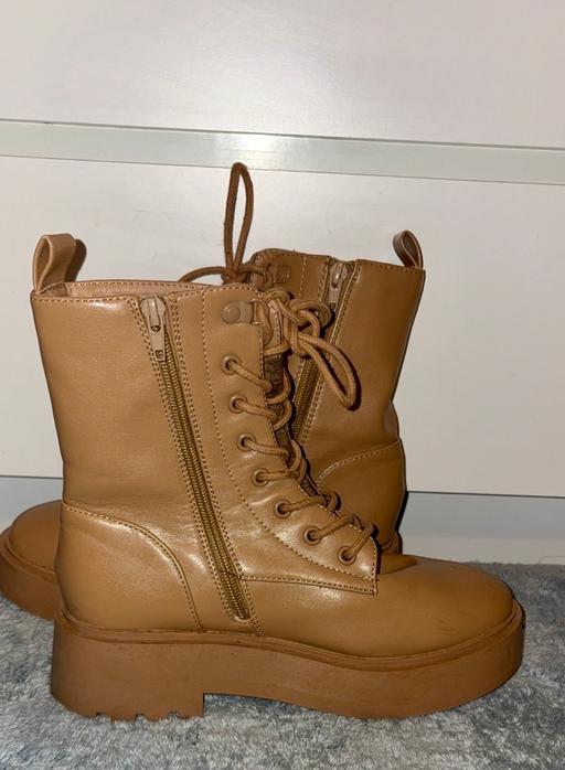 Buy & Sell Moseley Village Wolverhampton - Photos for Boots