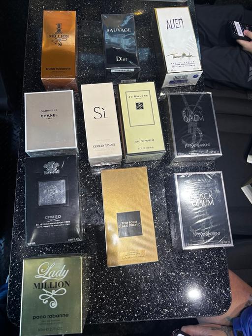 Buy & Sell Healey Kirklees - Photos for 100ml aftershave and perfume