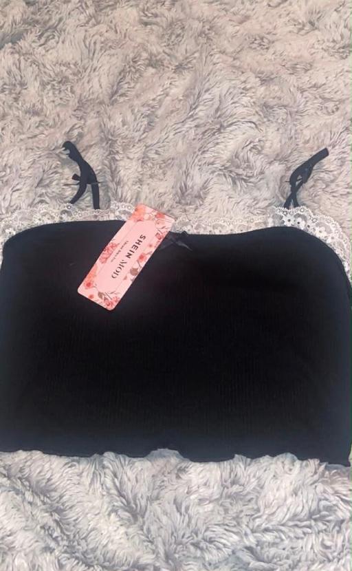 Buy & Sell Bilston Wolverhampton - Photos for New crop top