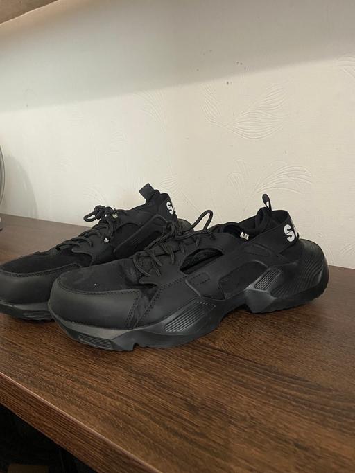 Buy & Sell Hillhouse Kirklees - Photos for Men’s metal toe safety shoes / trainers