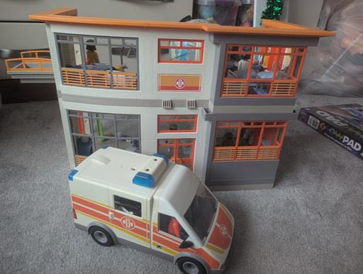 Buy & Sell Essington Wolverhampton - Photos for playmobil hospital and ambulance