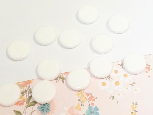 Buy & Sell Aldwych Central London - Photos for 14mm Flat Round Opaque White Czech Glass