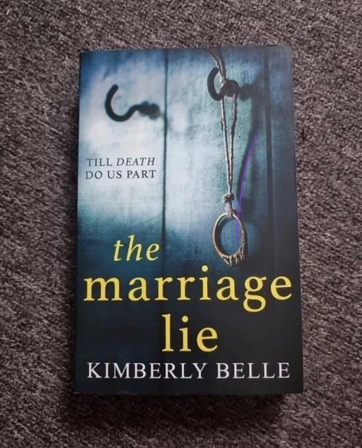 Buy & Sell Yardley Birmingham - Photos for The marriage lie book