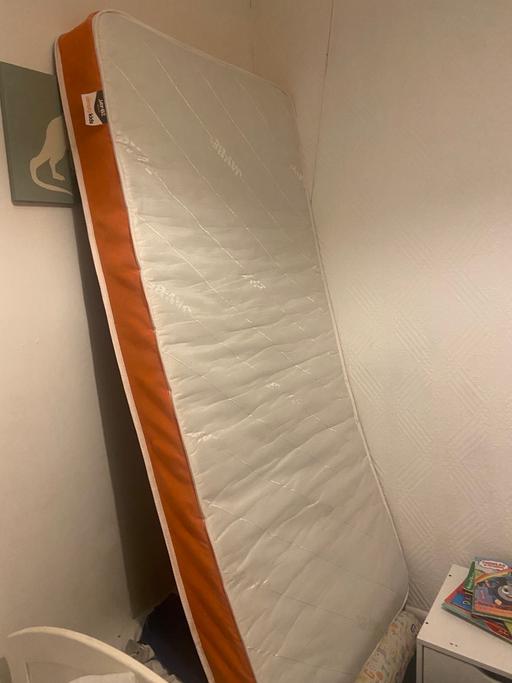 Buy & Sell Hillhouse Kirklees - Photos for Kids single mattress