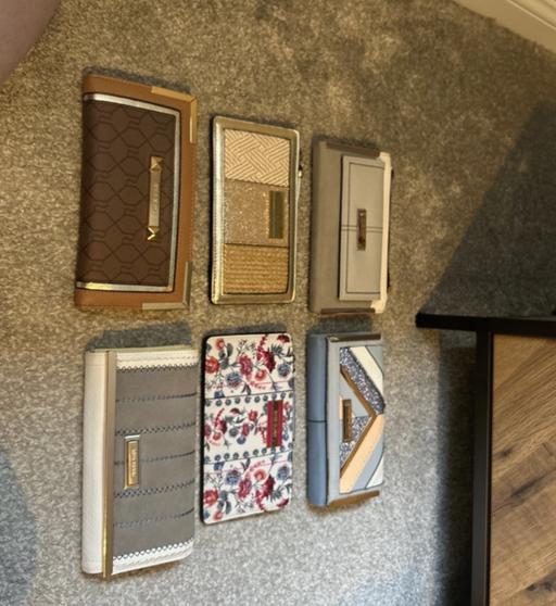 Buy & Sell Wednesbury Sandwell - Photos for River Island purses