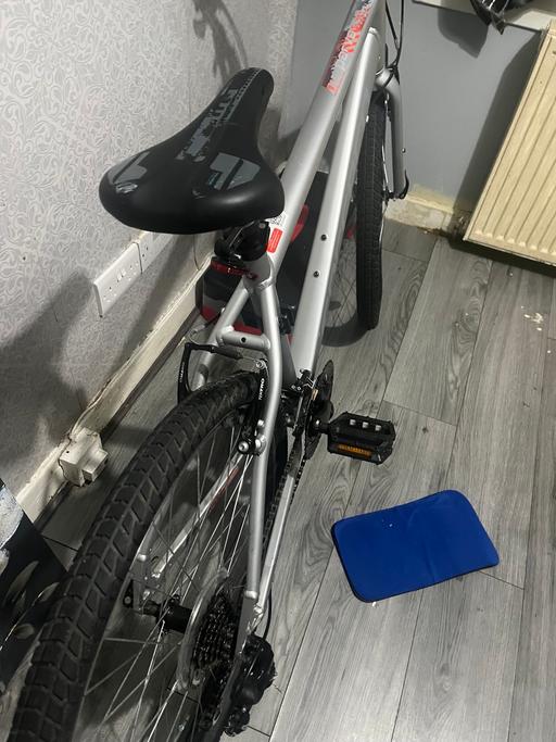 Buy & Sell Stepps Glasgow - Photos for 27.5 inch Carrera bike