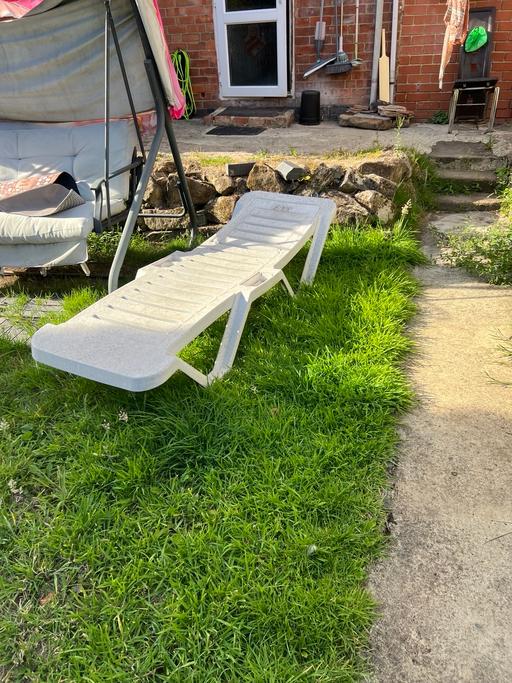 Buy & Sell Pear Tree Derby - Photos for Lounger