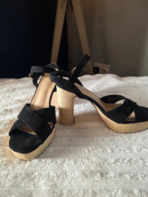 Buy & Sell Wandon End North Hertfordshire - Photos for Justfab Black Heels