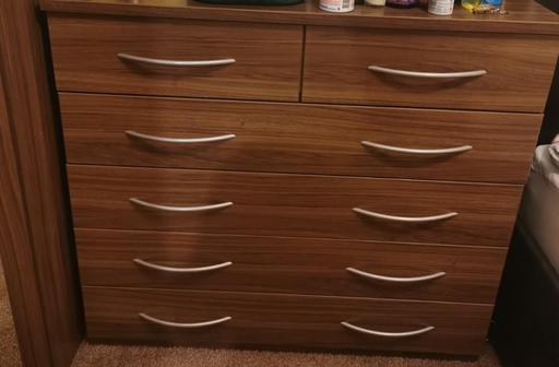 Buy & Sell Winchmore Hill North London - Photos for chest of drawers