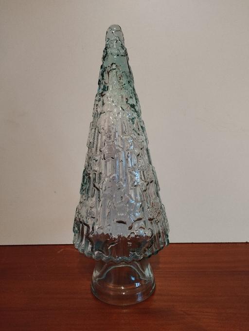 Buy & Sell Hackney East London - Photos for Christmas tree shape on decorated glass