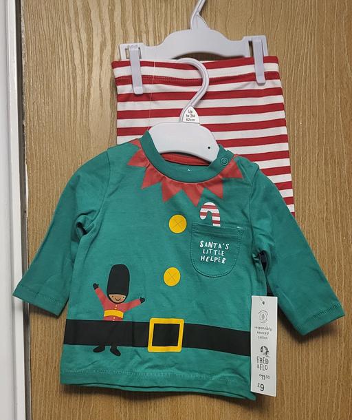 Buy & Sell Wednesfield Wolverhampton - Photos for New Baby Xmas Santa Outfit Age Upto 3 Months.