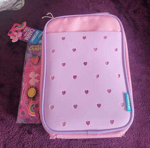 Buy & Sell Wednesfield Wolverhampton - Photos for Smash Pink Charm Your World Lunch Bag