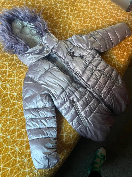 Buy & Sell Brighton Brighton - Photos for Girls lilac winter coat