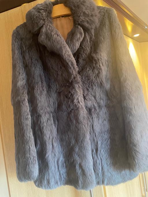 Buy & Sell Brockmoor Dudley - Photos for Ladies size 10 fur coat dark grey