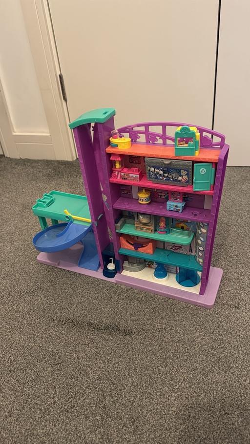 Buy & Sell Charfleets Industrial Estate Castle Point - Photos for POLLY POCKET SHOPPING MALL