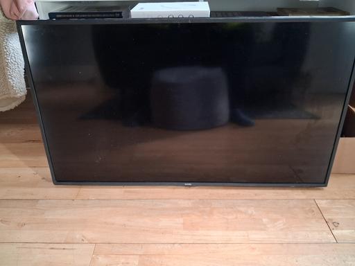 Buy & Sell Luton Town Centre Luton - Photos for 40nch TV,