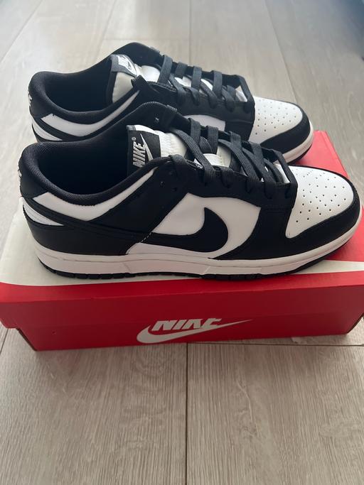 Buy & Sell West Kensington West London - Photos for Nike Dunk Low Panda