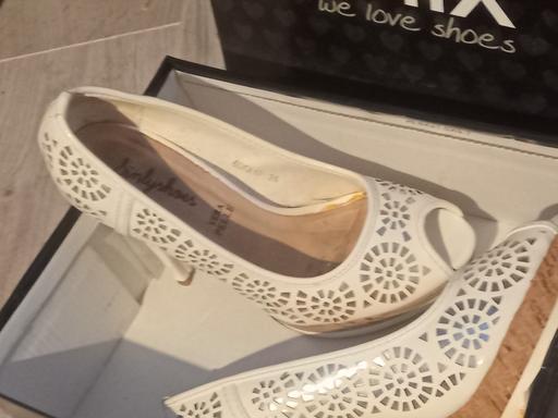 Buy & Sell Lower Darwen Blackburn with Darwen - Photos for womens shoes