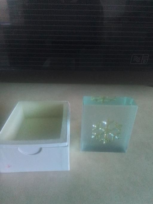 Buy & Sell Streetly Walsall - Photos for GLITTER TOKEN SMOWFLAKE PAPERWATE