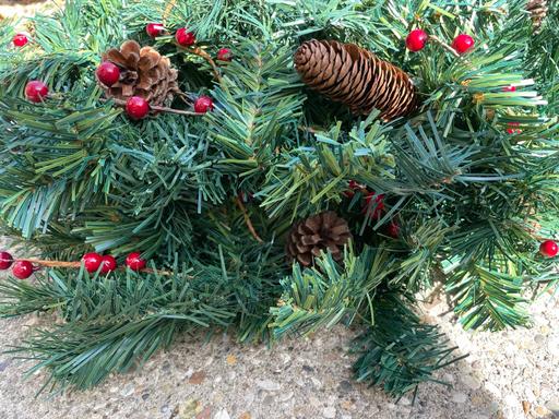 Buy & Sell North West Industrial Estate County Durham - Photos for Large Christmas wrap